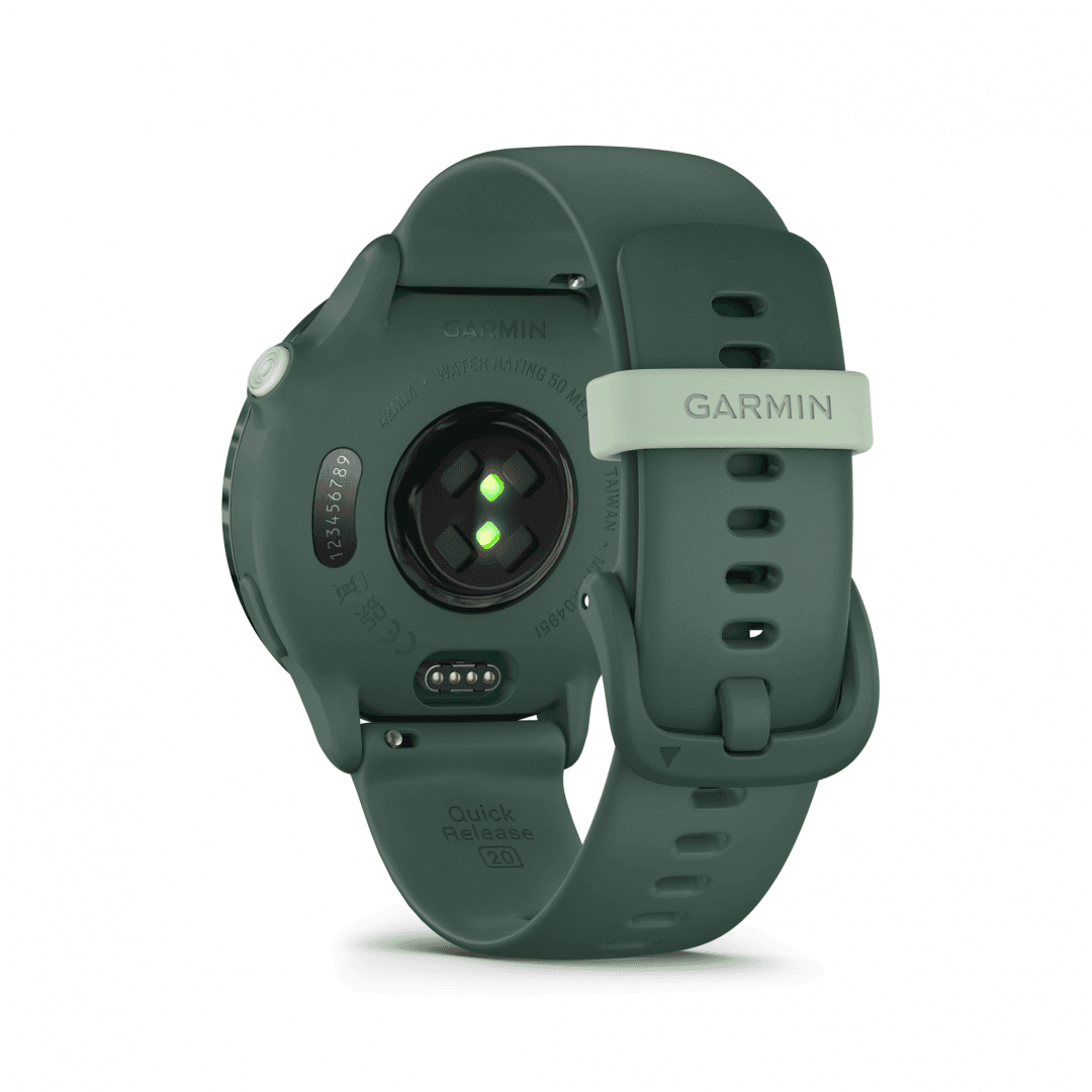 Ceas Garmin vívoactive 6 display AMOLED, dimensiune afisaj 30.4 mm, rezolutie afisaj  390 x 390 pixeli, memorie 8GB, autonomie până la 11 zile (5 zile cu afişajul permanent pornit) rezistanta la apa pana la 5 ATM, greutate: 23g, ramă Jasper Green cu curea Bone, carcasă Green Metallic şi curea din