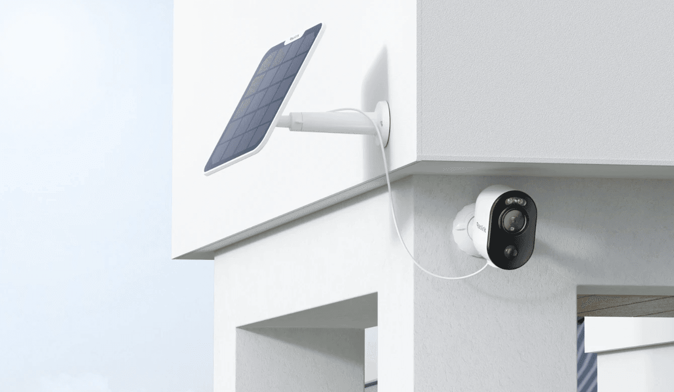 Camera de supraveghere Reolink ARGUS SERIES B310 WITH SOLAR PANEL Senzor: 1/2.7" CMOS Rezolutie video: 3 Megapixeli (2304x1296 pixeli) Cadre/secunda: 15 FPS Lentila fixa:4mm Diafragma: F2.0 Unghi de vizualizare: orizontal: 88°/vertical: 50° Distanta iluminator IR: 10 m Numar LED-uri IR: 6 Microfon