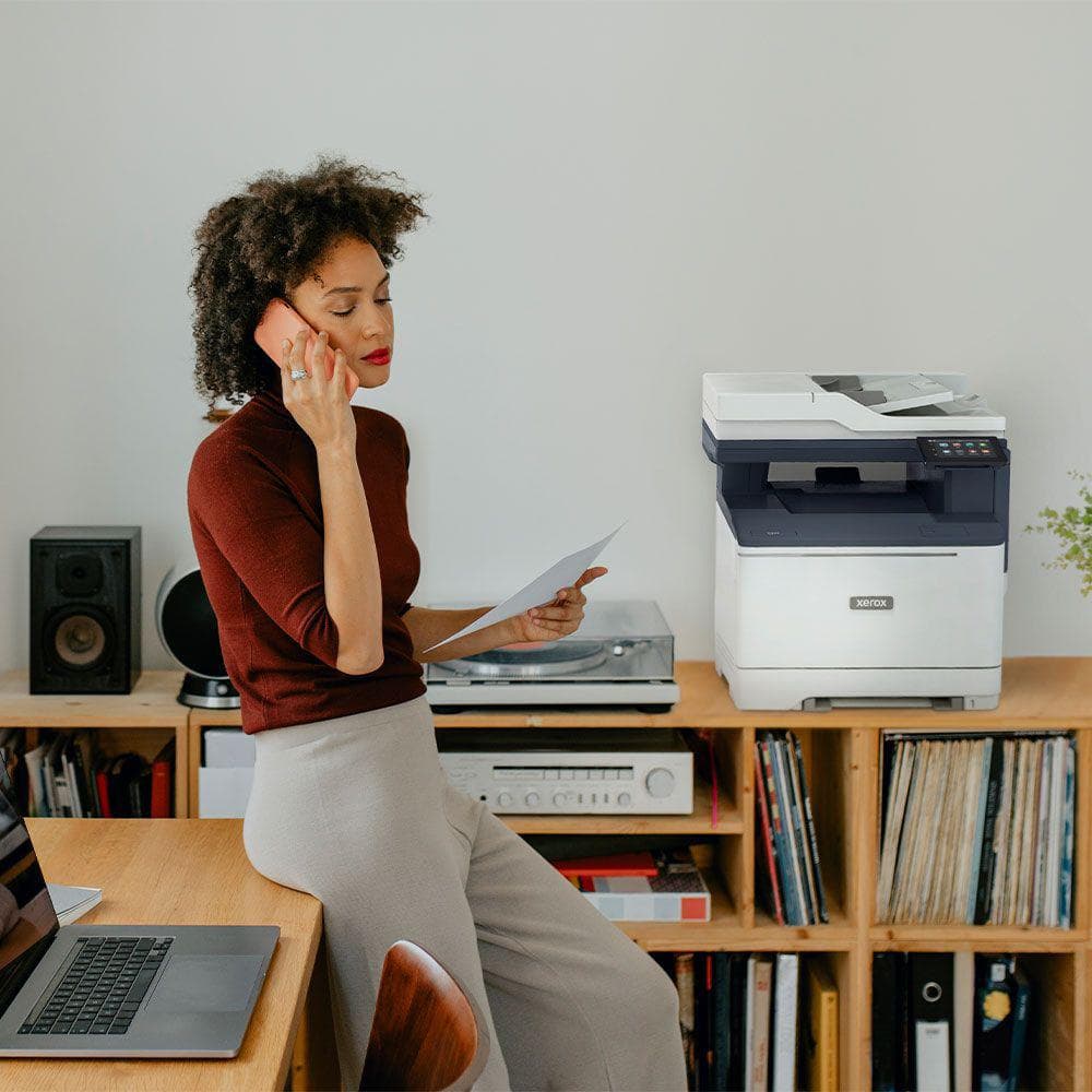 Multifunctional laser color Xerox C325V_DNI, dimensiune A4 (Printare,Copiere, Scanare, Fax), Dimensiune: A4, Viteza Până la 35 ppm color/alb-negru Letter/Până la 33 ppm color/alb-negru A4, Rezolutie Tipărire: 1200 x 1200 dpi, calitate culoare de 4800, Copiere: Până la 600 x 600 dpi, Memorie 2GB RAM