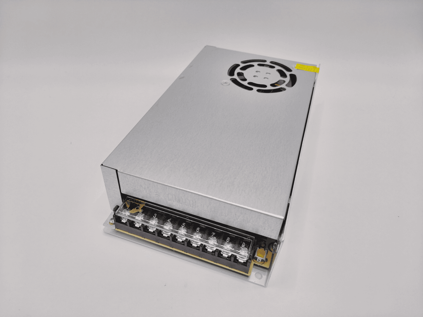 SURSA ALIMENTARE 240W 12V CARCASA METAL CU VENTILATOR