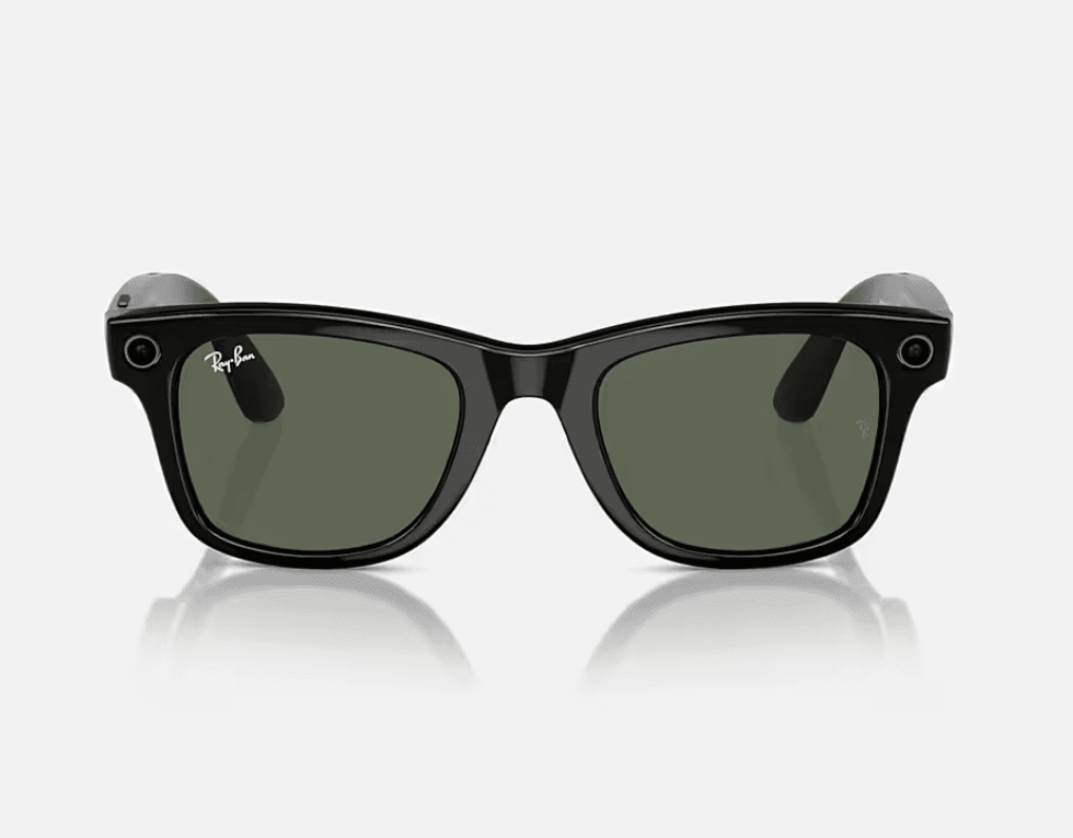 Ray-Ban Meta Wayfarer AI Glasses Shiny Black/G-15 Green