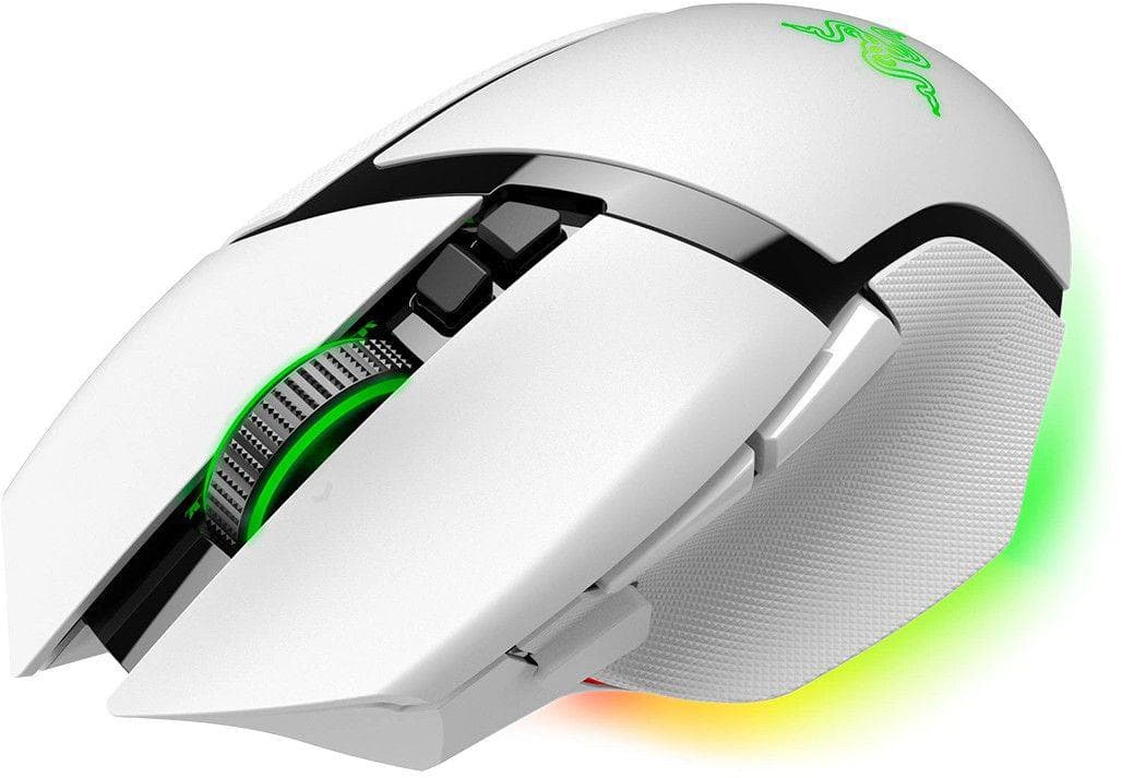 Razer Basilisk V3 Pro 35K, wireless, bluetooth, rezolutie maxima 35000 DPI,  iluminare Razer Chroma™ RGB, senzor Focus Pro 35K Optical Sensor Gen-2,  alb