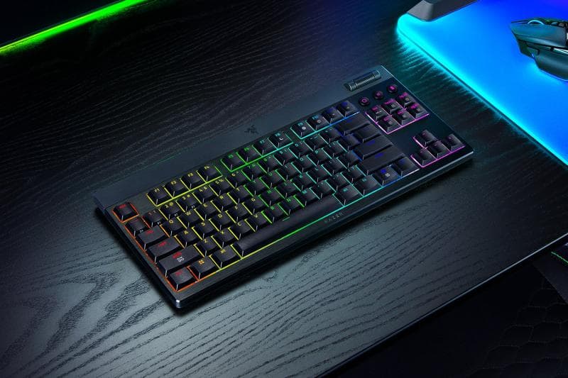 Tastatura mecanica wireless Razer Blackwidow V4 Low profile HyperSpeed TKL, switch Razer™ Low-profile Mechanical Switches (Orange Tactile Switch), 110 taste, iluminare Razer™ Chroma RGB, negru
