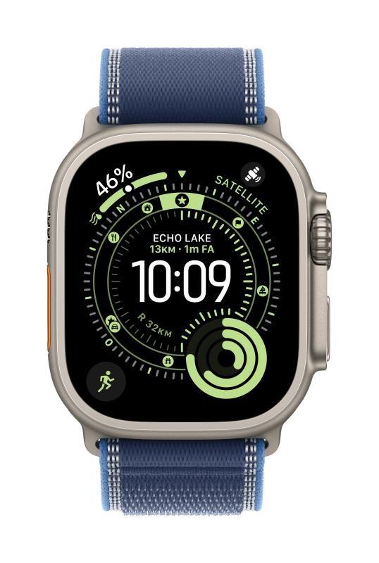 Apple Watch 49mm Blue/Bright Blue Trail Loop - M/L - Black Titanium Finish