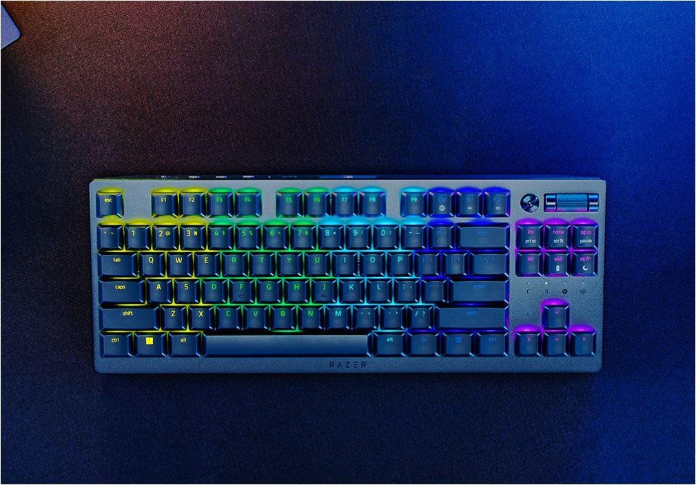 Tastatura Razer DeathStalker V2 Pro Tenkeyless, wireless, bluetooth, cu fir, conectivitate Razer™ HyperSpeed Wireless (2.4 Ghz), Bluetooth, sau Type-C, switch Razer™ Low-Profile Optical Switches (Linear), butoane programabile, optiune gaming mode, iluminare Razer Chroma™ RGB, customizabil cu 16.8