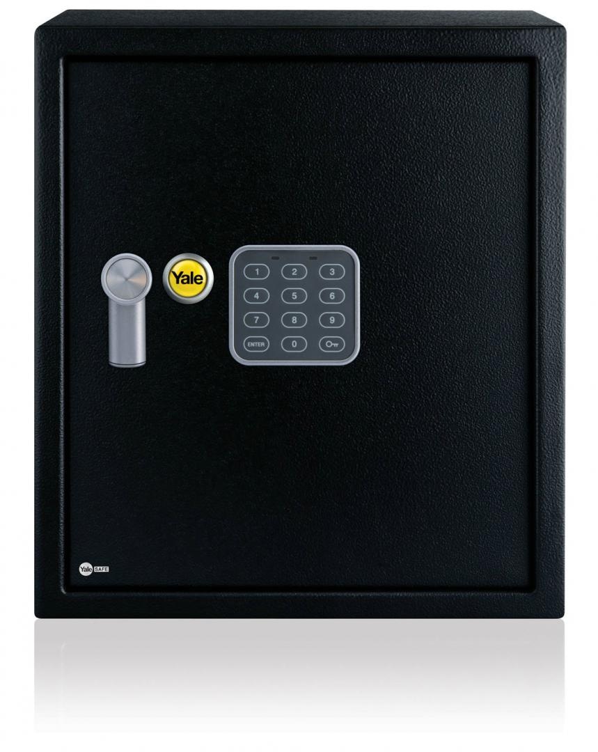 Seif Yale Standard Birou YSV/390; Alcatuit din otel; Tastatura digitala programabila si usor de operat; Prevazut cu orificii pentru fixare si bolturi de prindere incluse; Ideal pentru pastrarea documentelor importante sau a cheilor intr-un loc sigur si la indemana.