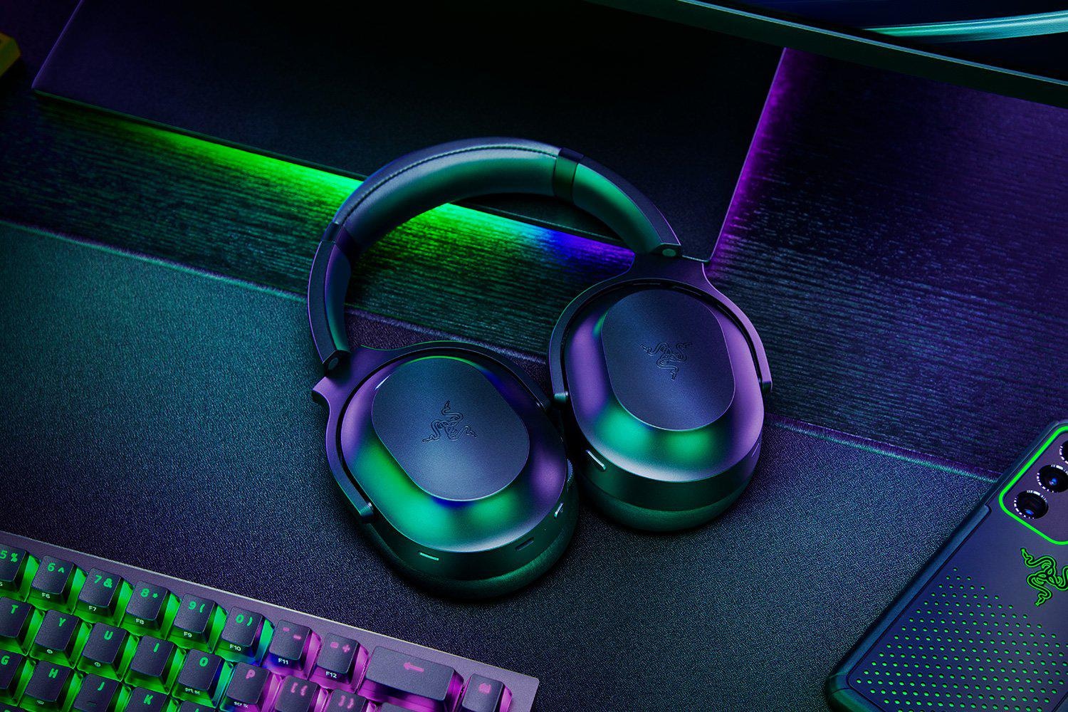 Casti cu micofon Razer Razer Barracuda PRO, Hybrid ANC, Wireless Multi- platform Gaming and Mobile Headset, 20 Hz – 20 kHz, 32ohm, 96db, driver 50mm, black
