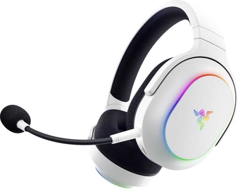 Casti Razer Barracuda X Chroma, wireless, bluetooth, frecventa raspuns 20 Hz – 20 kHz, conectivitate 2.4 GHz Wireless/Bluetooth, microfon unirectional detasabil, frecventa de raspuns microfon: 100 Hz - 10 kHz, autonomie pana la 70h (iluminare oprita, mod wireless), pana la 35h (iluminare pornita